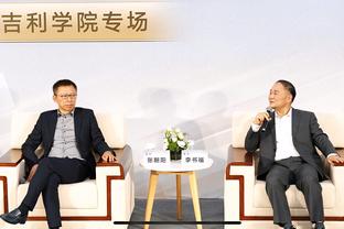 交换球衣！李云开晒与王泉泽合照：这次相遇的意义已超出篮球本身